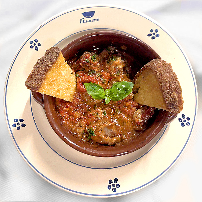 Pezzetti di Carne al Sugo Pezzetti di Carne al Sugo